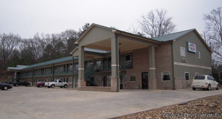 City Heart Inn & Suites Piedmont Exterior photo